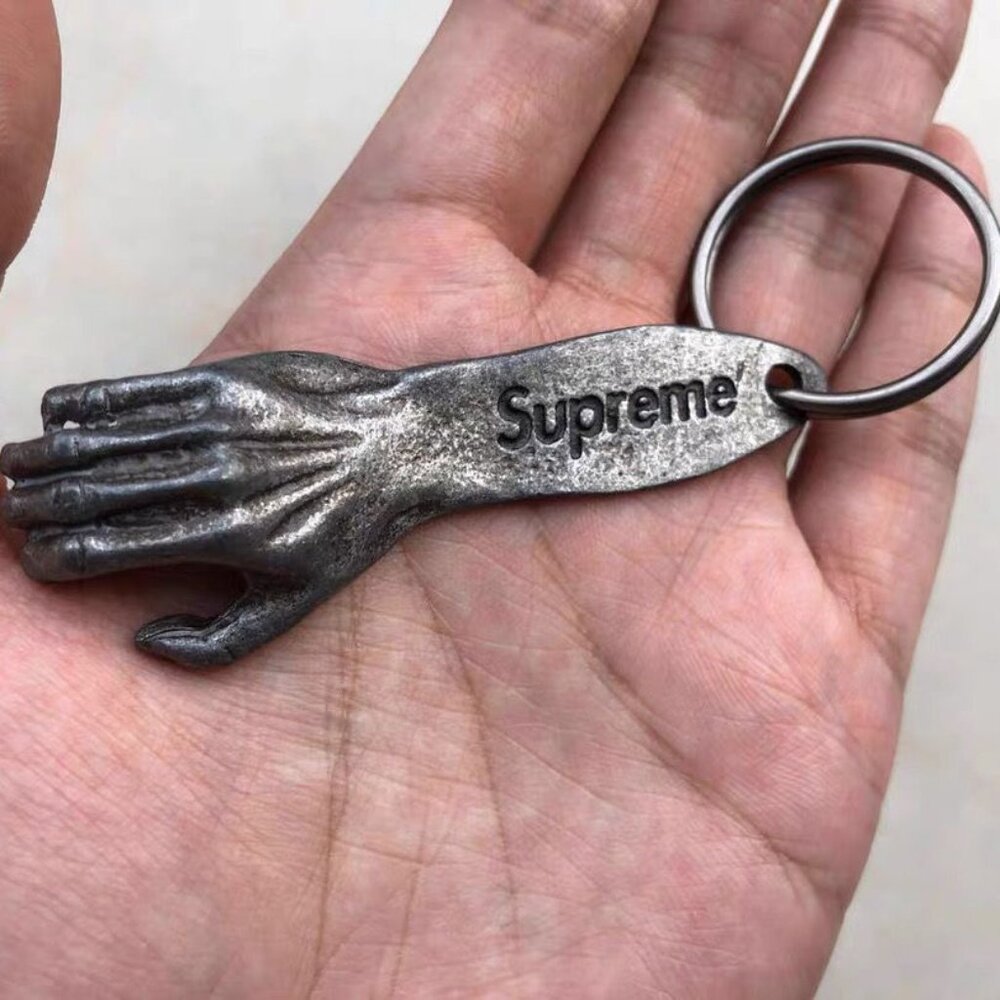Supreme Keychain - Picture 2 of 2